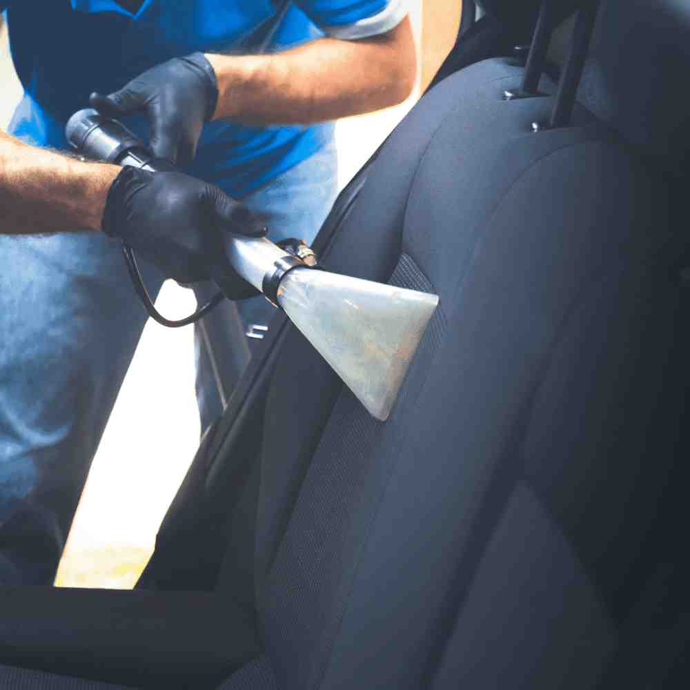 Higienização Completa - Extratora em ação